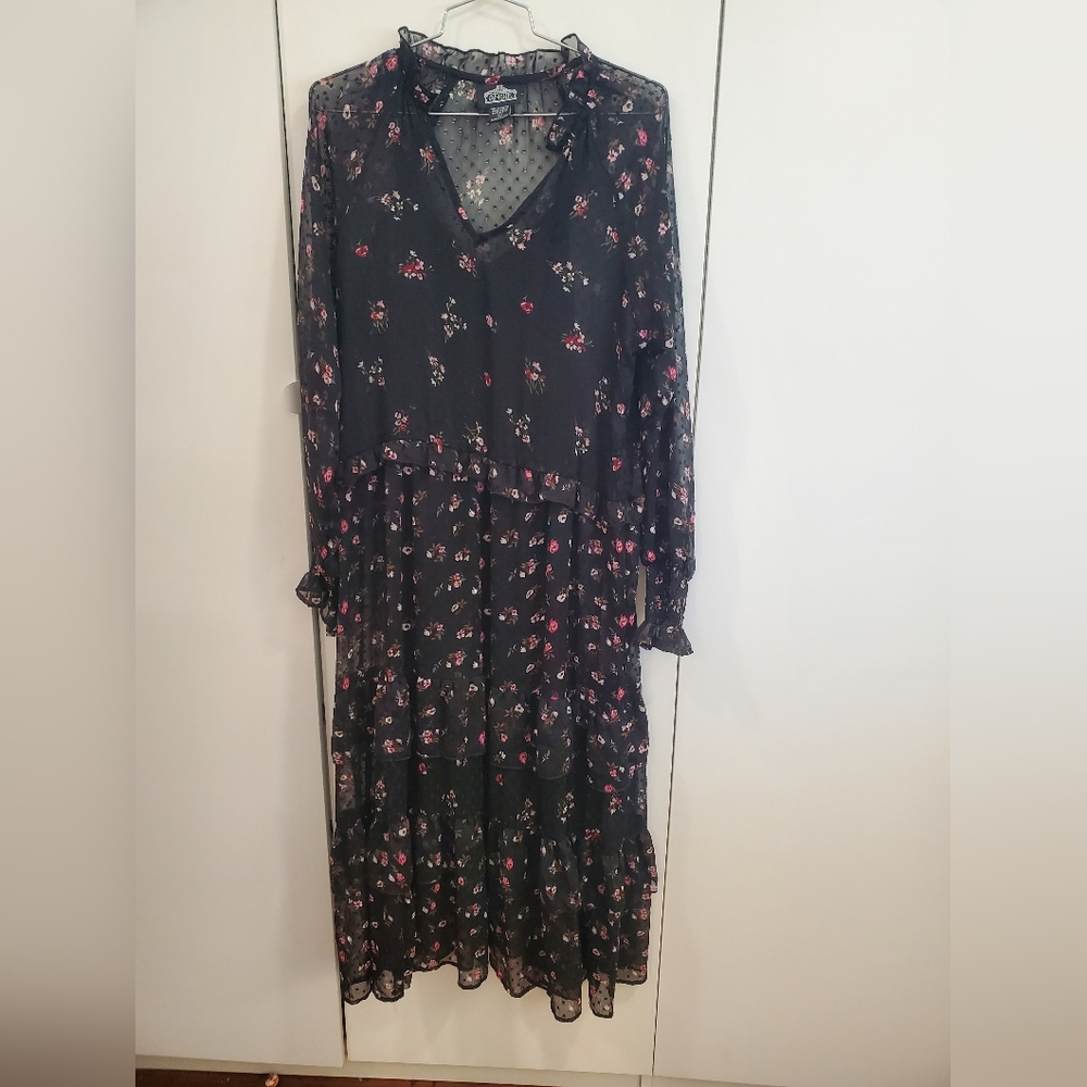 Floral womens dress size L